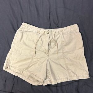 New York & Company Khaki Shorts Size 14